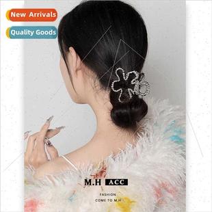 grab clip wind flowers shark cold metal ins Irregular female