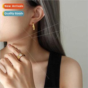 wind shaped Creative inlaid cold zirconia earrings fashion