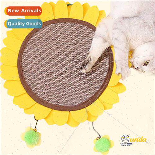 Hangable cat scratching board cartoon sunflower pet cat toys
