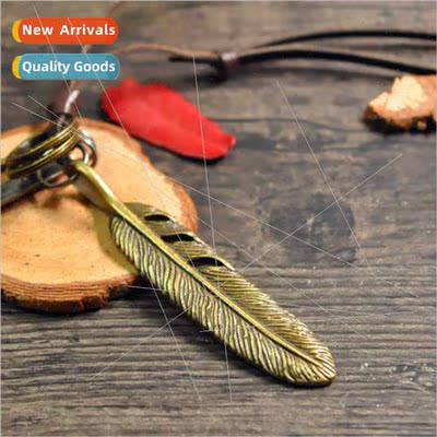 2016 New Trend Leaf Metal Pendant Unisex Microfiber Leather