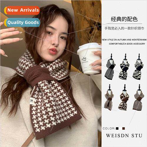 Knted wool cross small scarf new cute Korean  hundreds warm