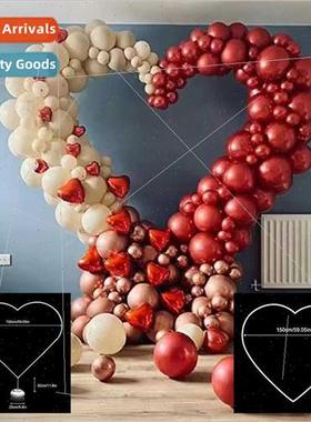 Balloon floor floating column bracket love type balloon arch