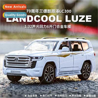 1:32 Landcruiser Prado alloy car model children sound light