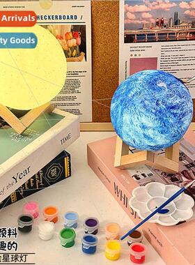 DIY hand-painted planet lamp creative coloring graffi moon l