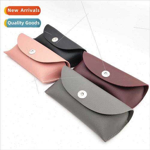 Matching sunglasses magnetic triangle case tchi grain leathe