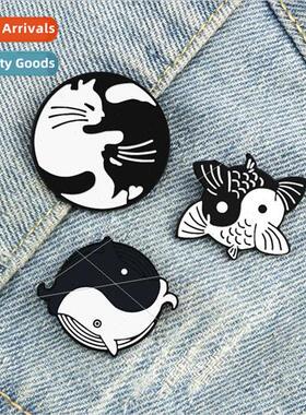 Black whe cat cute Japanese button pin brooch pin badge men