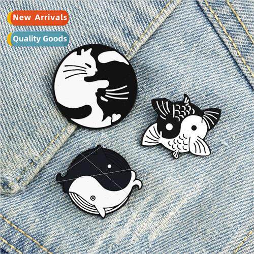Black whe cat cute Japanese button pin brooch pin badge men
