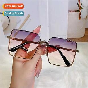 New sunglasses fashion box sunshade mirror metal millet nail