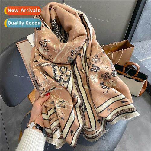 Retro 2023 new printing imation cashmere thickened scarf fem