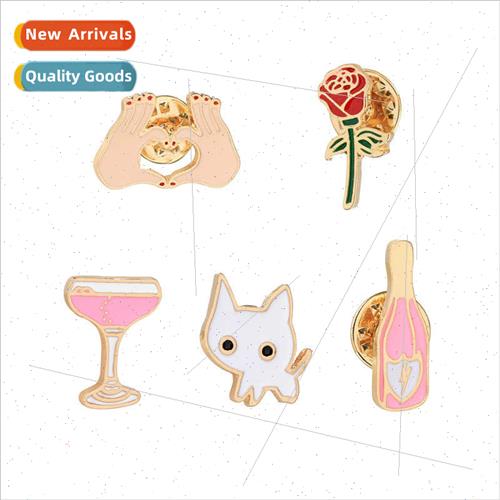 Creative Japan Korea rose wine glass corsage cat alloy oil d