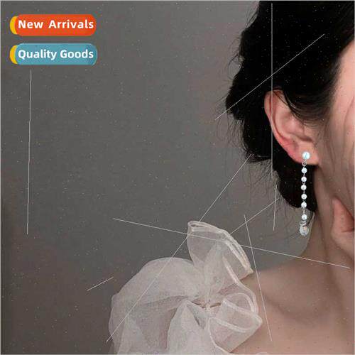 French retro pearl earrings female niche fashion hundred wh