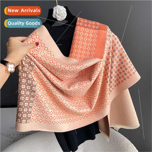 Gentle Korean plaid scarf female winter Korean  ride long th