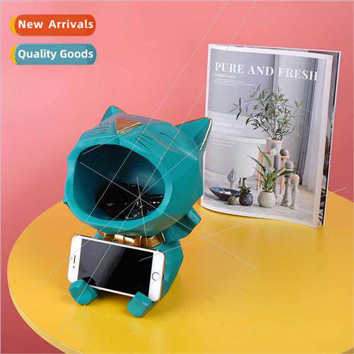Geometric big mouth beckoning cat home living room desktop T