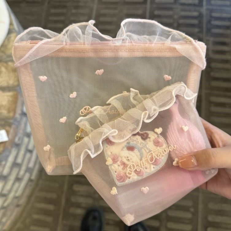 拥有超韩的嫩嫩包!小型卡通网纱化妆包洗漱收纳袋手包女便携旅行