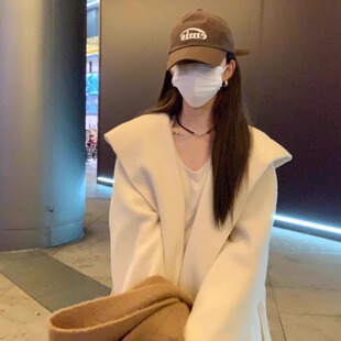 白色斗篷双面小个子羊毛大衣女秋冬新款 系带收腰连帽呢子毛呢外套