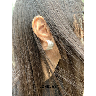 拉丝雾面C形气质高级感耳钉 2025ss时尚 LONSLAN ACC