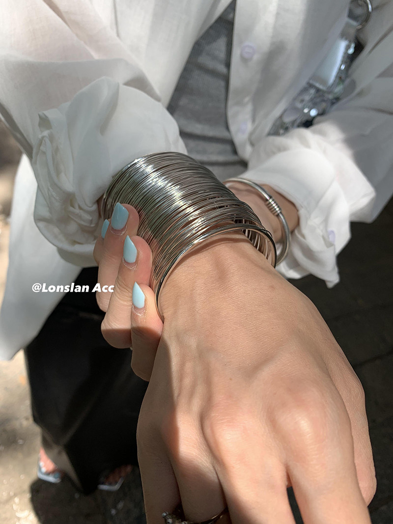 LONSLAN ACC COCKY DESIGN WIDE BRAIDED OPEN BAND BRACELET