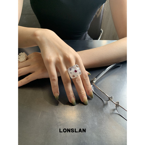 LONSLAN ACC 春夏可爱钻石造型镶钻设计感树脂戒指