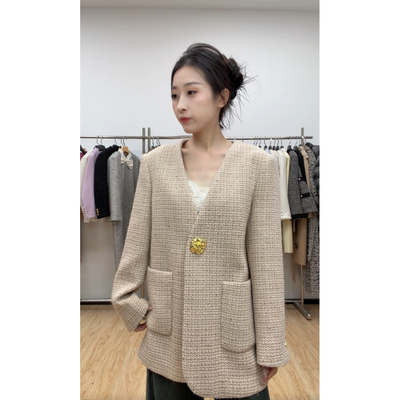 0324芬达77 号 bu退换价格399  衣长2399495