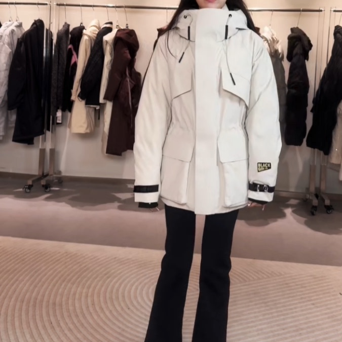 1205芬达 42 号 bu退换价格  699衣长