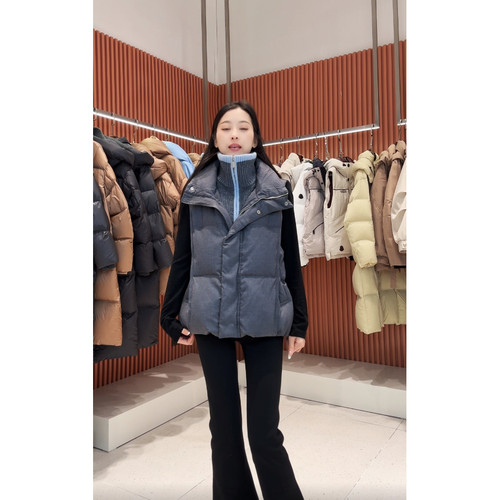 1227芬达  5号 bu退换价格399  衣长  58