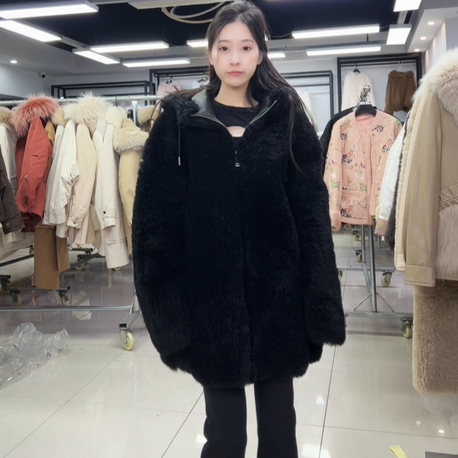 1202芬达 77 号 bu退换价格 999 衣长