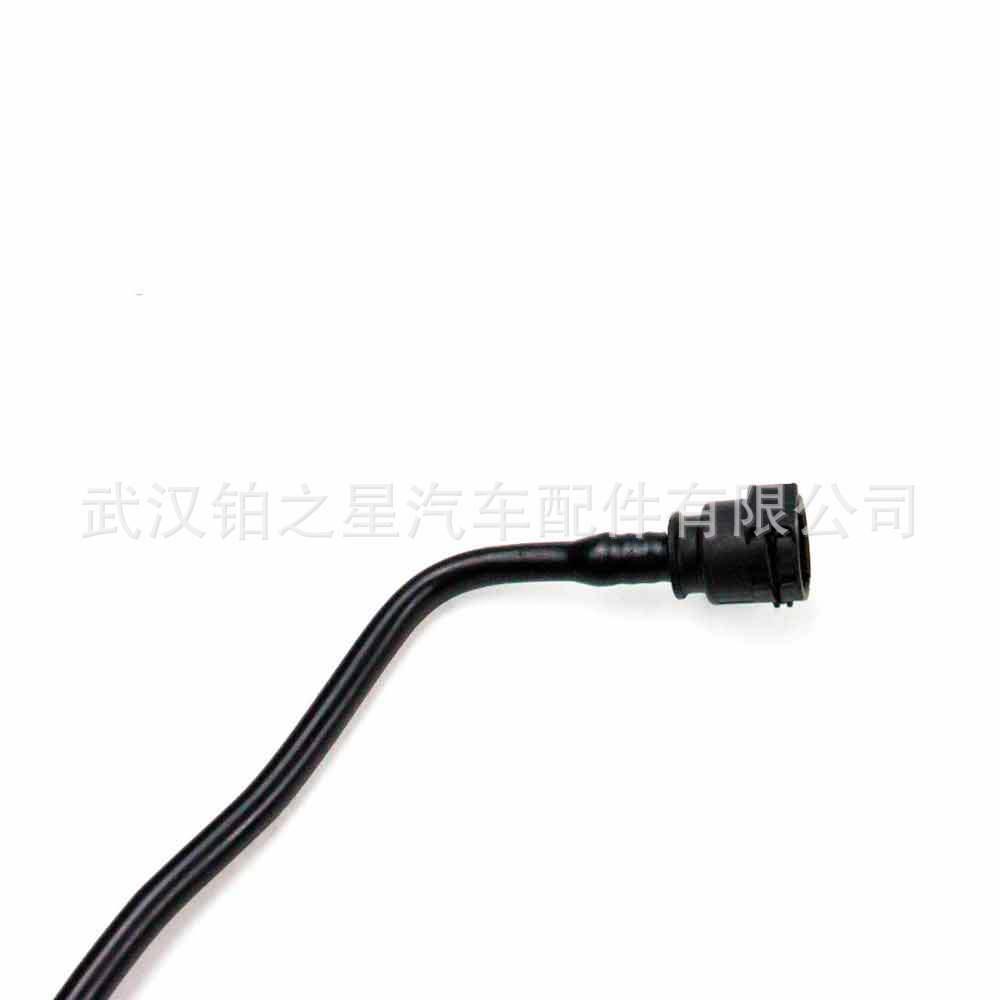 适用宝马5系6系7系G30 G31储液罐水管G38冷却液冷却器17128602599