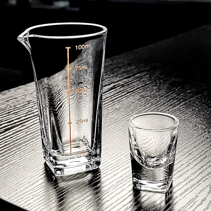 圆口四方加厚方形玻璃小酒杯白酒杯分酒器商用小容量高端饭店专用,餐饮具,白酒杯,淘宝优惠券,粉丝福利购,淘宝优惠卷