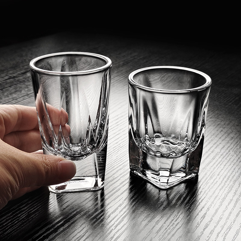 水晶玻璃小酒杯白酒杯2两二两100ml毫升轻奢高端精致高级感高档图片