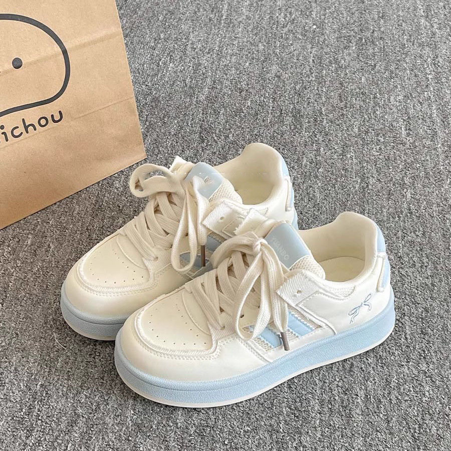 跨境秋季透气板鞋女款2025新款厚底小白鞋ins潮百搭小众面包鞋子