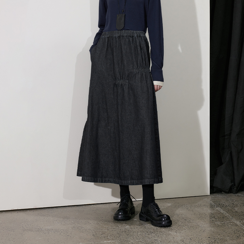 半圆女装[文艺]2024秋季牛仔不规则抽褶长款半身裙女小众高级感