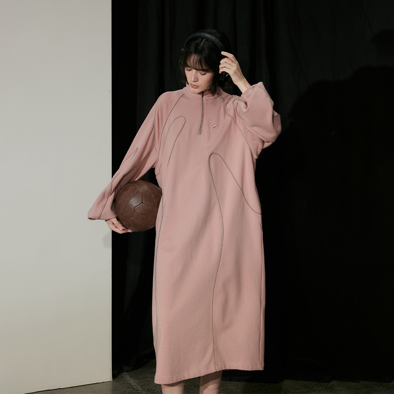 半圆女装[运动]2025春秋新款扭曲不规则辑边卫衣裙女小众设计感