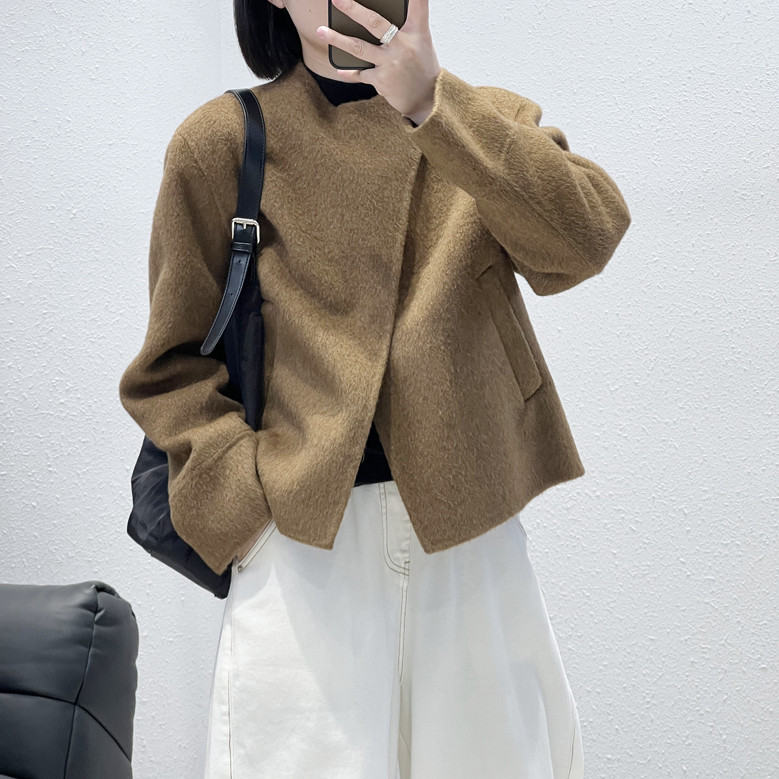 牦牛绒绵羊毛设计款双面短款大衣