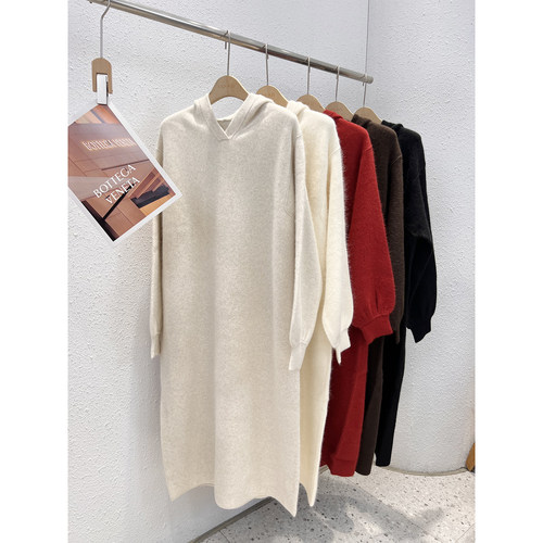 宽松连帽浣熊绒连衣裙长裙