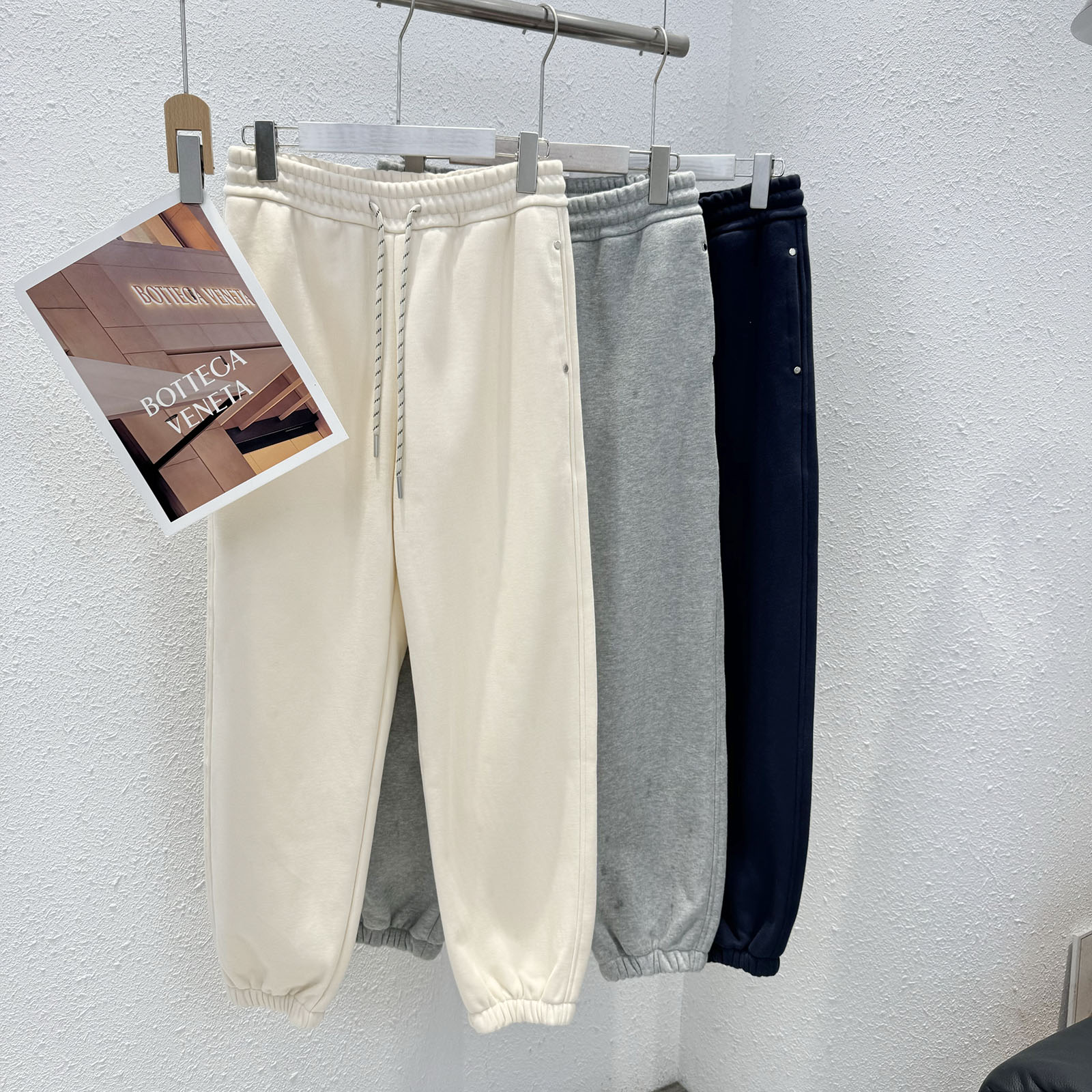 抽绳松紧腰加厚奥粒绒收口卫裤