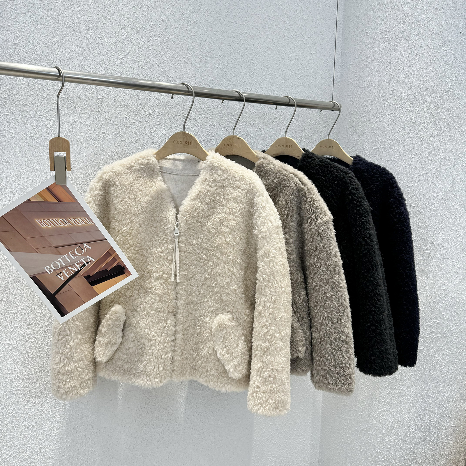 100绵羊毛羊羔毛无领外套