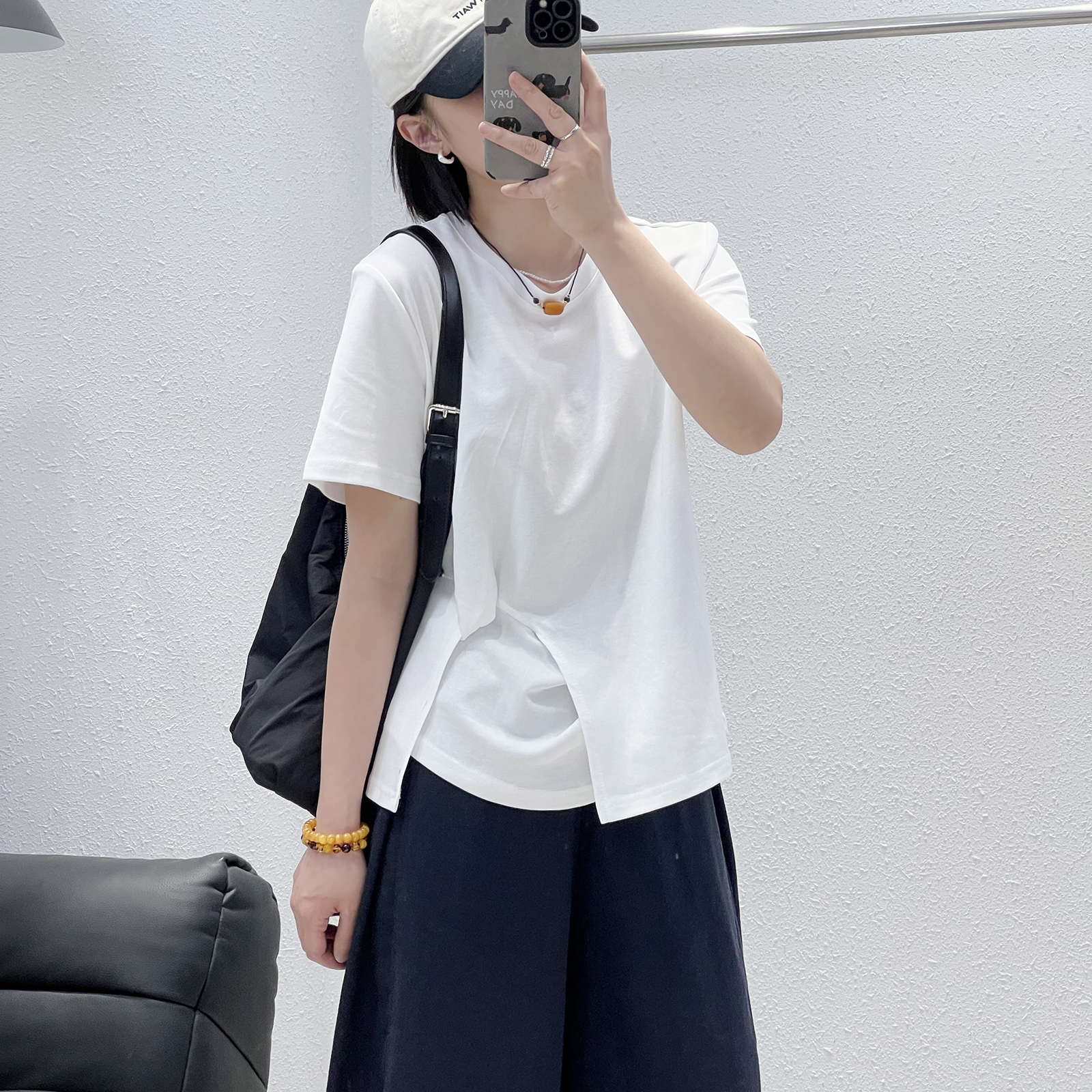 设计感不规则下摆圆领短袖T