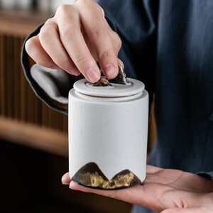 速发远山手绘茶叶罐 陶储密封瓷家用存茶罐储存罐瓷罐普洱罐茶罐