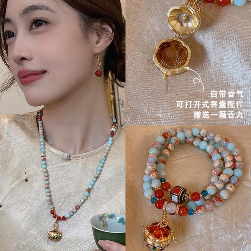 新中式国风寿山石项链女高级感轻奢小众香囊吊坠颈链2025新款配饰