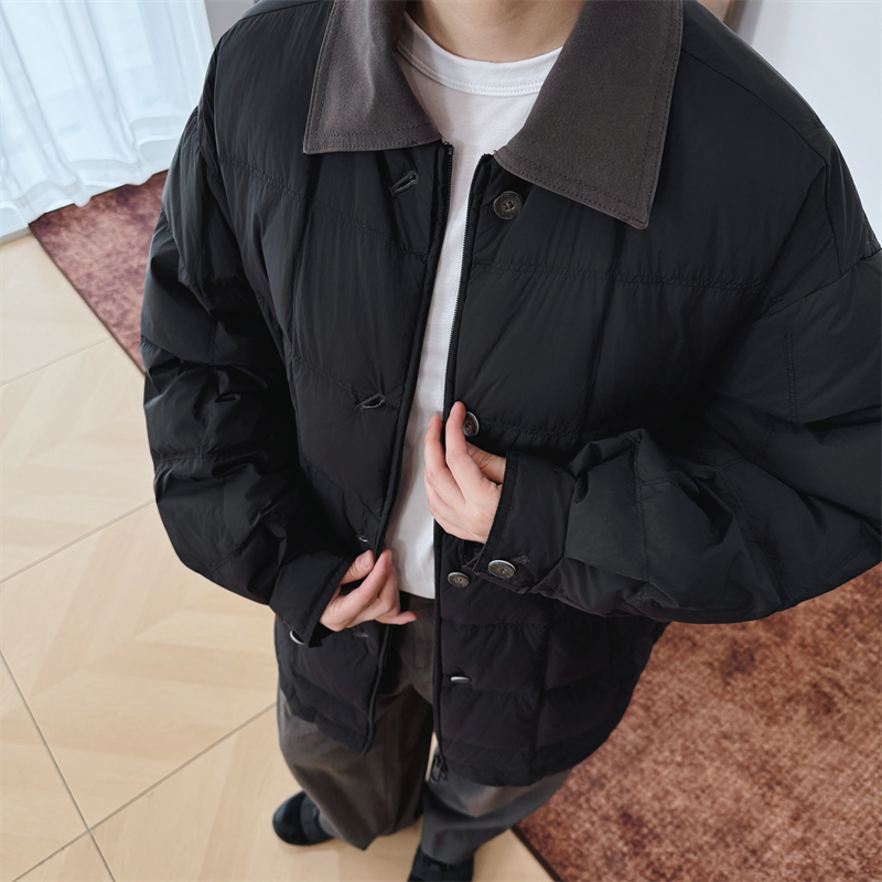Daryo翻领轻薄90绒女款羽绒服图片