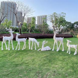 玻璃钢几何梅花鹿雕塑户外园林景观装 饰小品抽象麋鹿景区草坪摆件