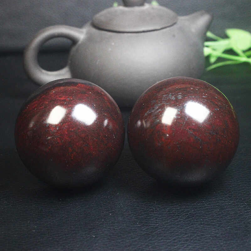 正品桂林鸡血玉乾坤料手把件健身球纯天然玉石鸡血石带证书一对