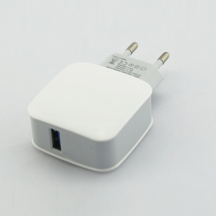 QC3.0快充5v3a插头欧规9v2a美规充电器usb手机闪充充电头欧洲圆角