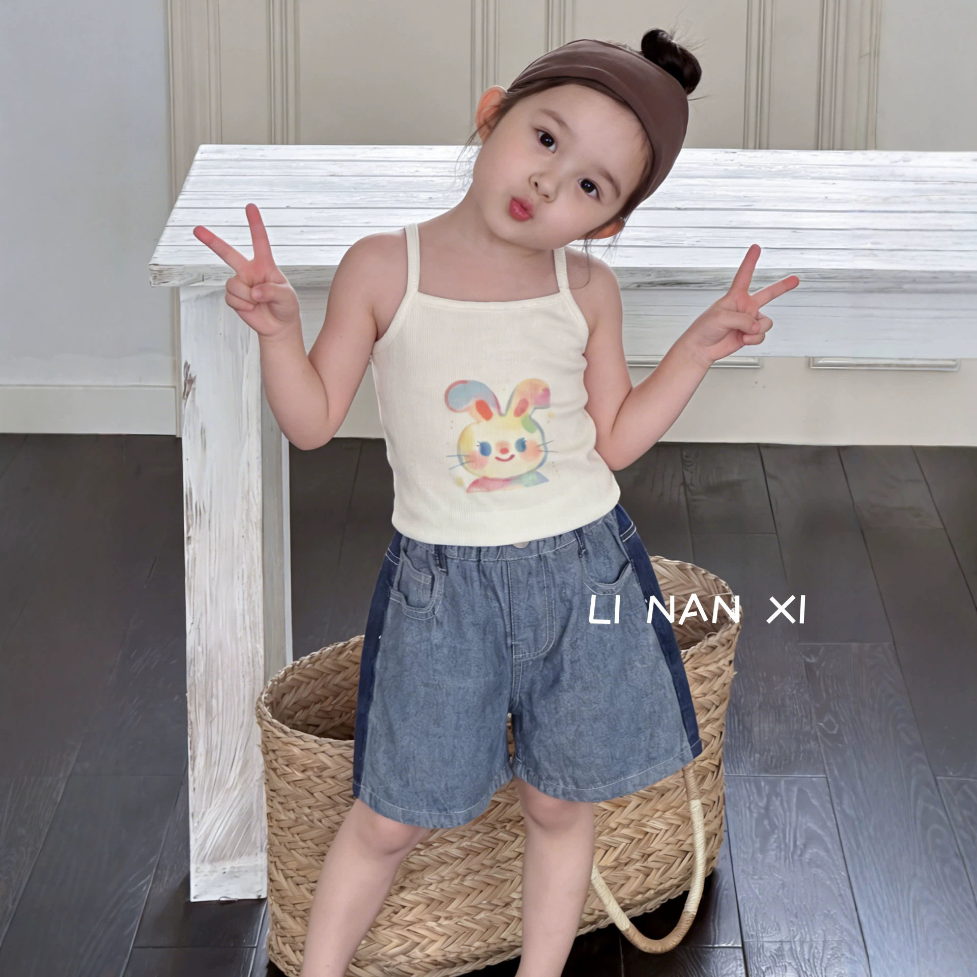 里南希 女童吊带26夏季新款卡通印花a类宝宝外穿背心女孩牛仔短裤