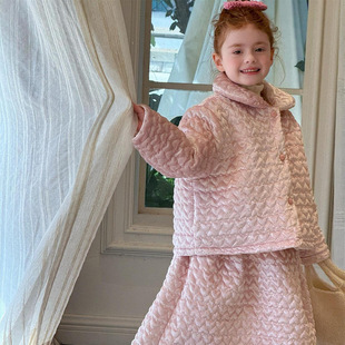 尖子蛋韩系童装2025冬季新款女童套装粉色丝绒加棉保暖半裙两件套