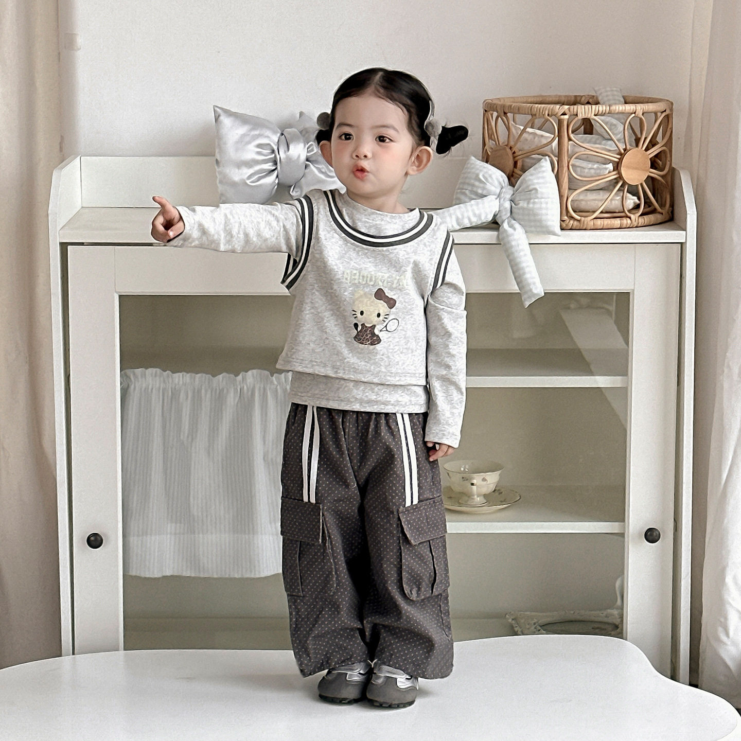 点兮春季新款婴幼儿卡通马甲套装女宝背心打底衫波点阔腿裤三件套