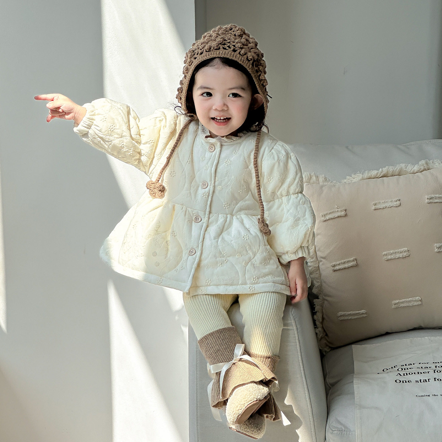 点兮2025秋冬新款婴幼儿刺绣棉服套装女宝绗棉外套打底裤子三件套,童装/婴儿装/亲子装,儿童运动套装,淘宝优惠券,粉丝福利购,淘宝优惠卷