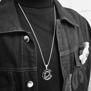 陈冠希品牌CLOT凝结集团Logo联名款项链钛钢情侣吊坠潮人男女饰品