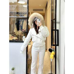 2025冬季新款白色复古时尚连帽毛领棉服女小众宽松保暖短款面包服