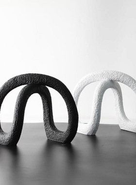 现代简约欧式白色环形创意摆件雕塑样板房售楼处会所酒店软装饰品